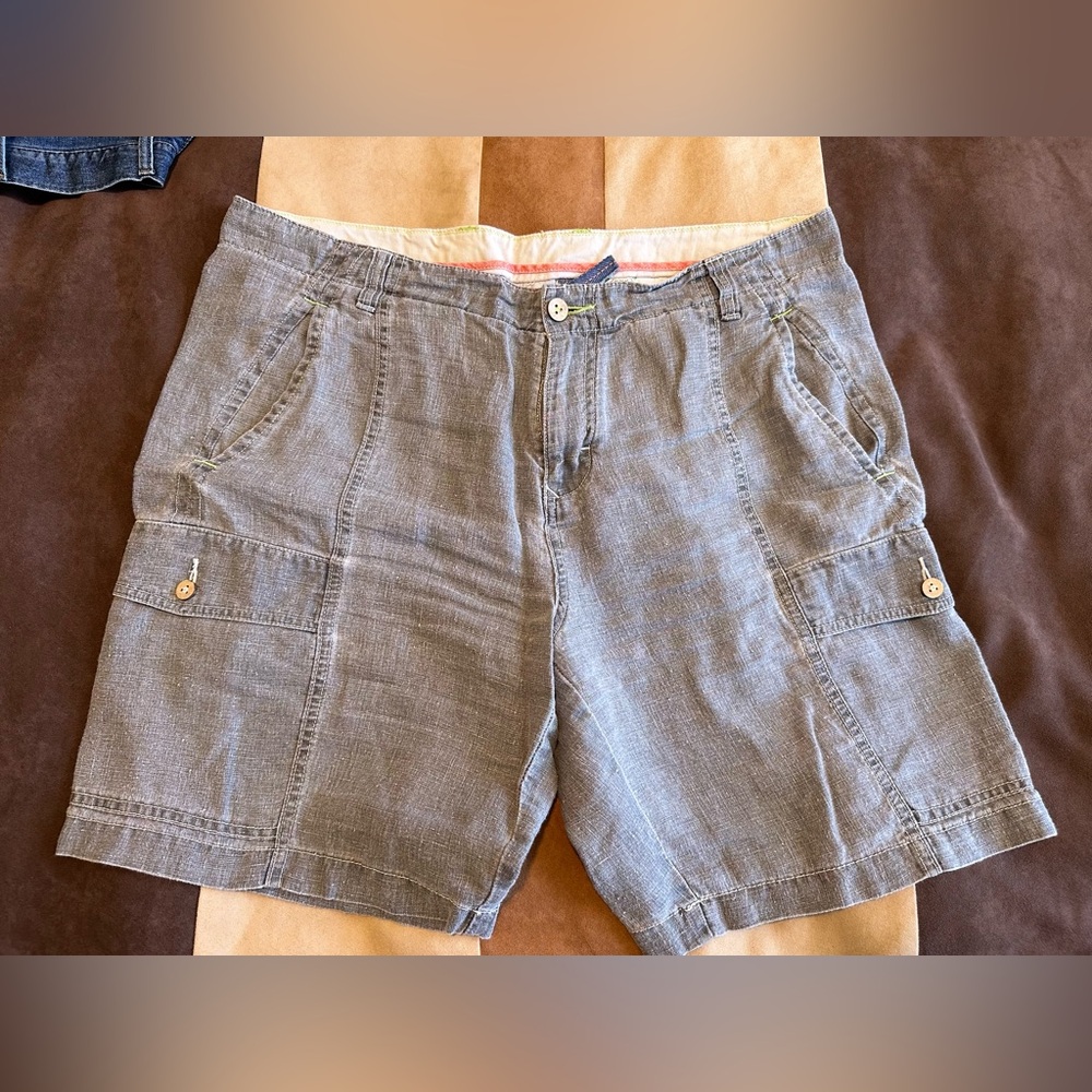 Tommy Bahama Men’s 36 Linen Cargo Shorts steel grey